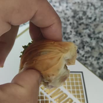 Baklavacı Aziz'den Sahte Baklavalar