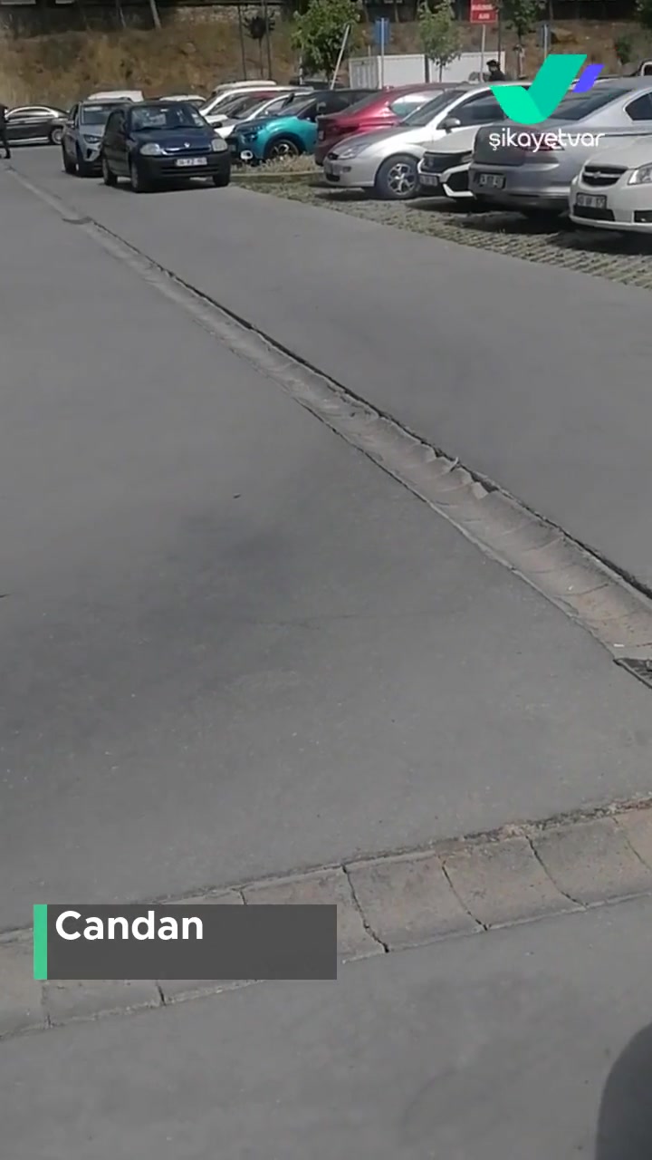 Göztepe Prof. Dr. Süleyman Yalçın Şehir Hastanesi Otopark Alanındaki Çukurlar! videonun kapak resmi