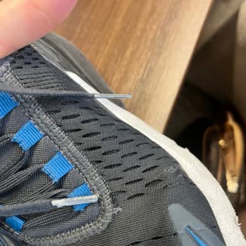 Sneaks Up Nike Air Max Ayakkabının 5 Ayda Parçalanması