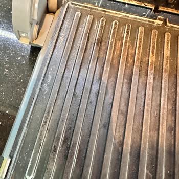 Arçelik Tost Makinesi Plakaları Soyuldu.