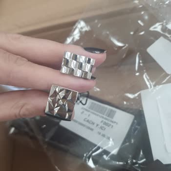 Cacharel Müşteriyle Resmen Dalga Geçiyor!