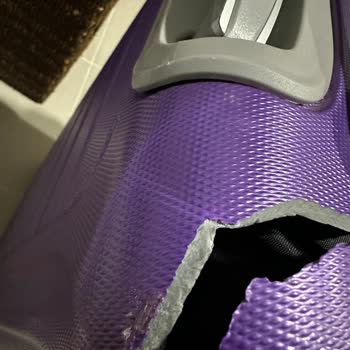 Ajet Hava Yolları Valizimi Parçaladı!