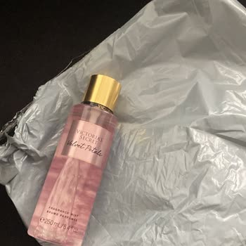Victoria's Secret Kayıp Kargo Yerine Başka Ürün Vermişler.