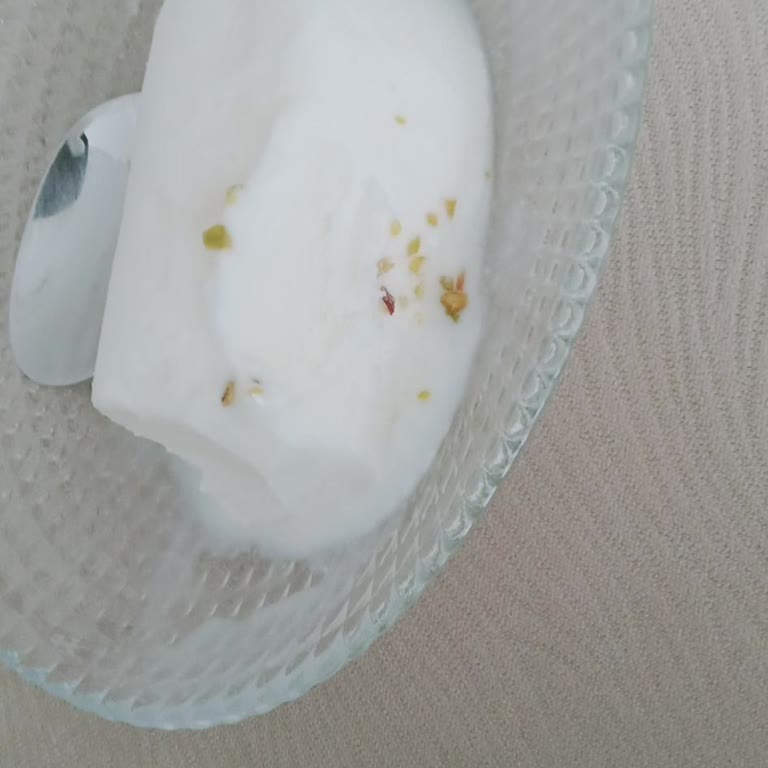 Tarım Kredi Kooperatif Market Tadında Anormallik Olan Tarım Kredi Dondurması