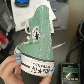 Converse Üretim Hatalı Ürünü Değiştir!