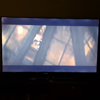 Beko B65 Q 990 A TV Light Bleeding Issue