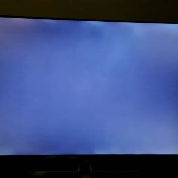 Beko B65 Q 990 A TV Light Bleeding Issue