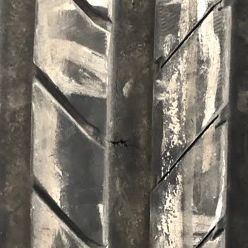 Goodyear Reifenplatze, Risse und Blasen trotz Reparatur