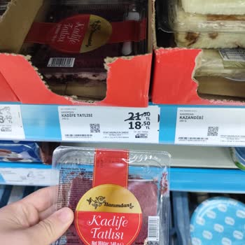 A101 Tarihi Geçmiş Ürünler Satılıyor