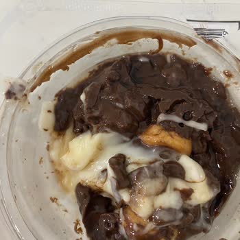 BİM İn Bozuk Tatlıları