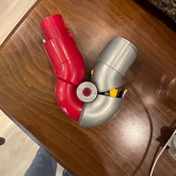 Dyson V12 Detected Mobilya Altı Aparatı