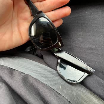 Atasun Optik -İzmir Kipa Balçova Ray Ban Gözlük İadesi Yapmıyor.