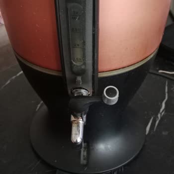 Arçelik K3285B Tea Maker's Broken Part Left Unfixed