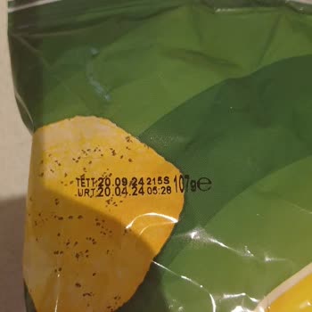 Lays İçinden Çıkan Madde