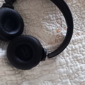 JBL Tune 560BT Kulaklığım Kırıldı