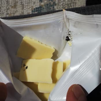 Milka Çikolatadaki Bozulma Küflenme