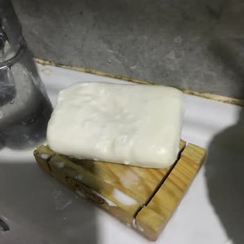 Hacı Şakir Banyo Sabununda Erime