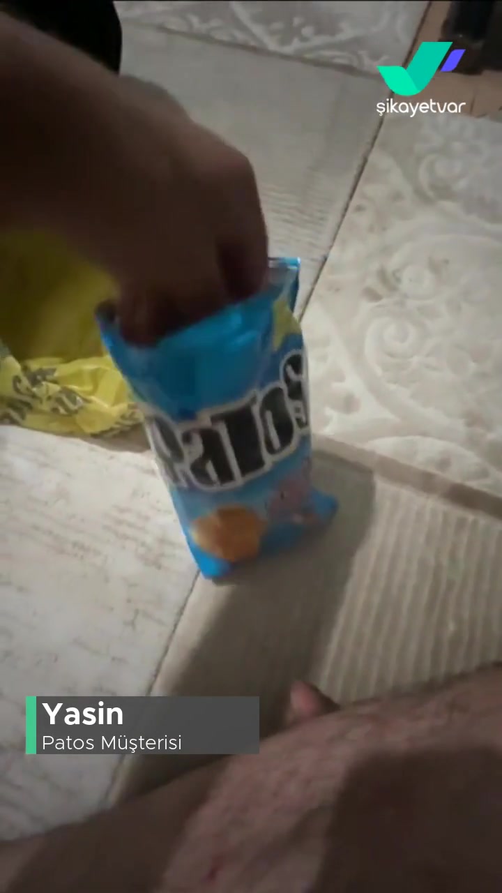 Patos Marka Cips İçinden Tuhaf Bir Şey Çıktı! videonun kapak resmi