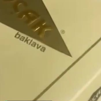 Koçak Baklava Dişim Kırılıyordu Az Kalsın!