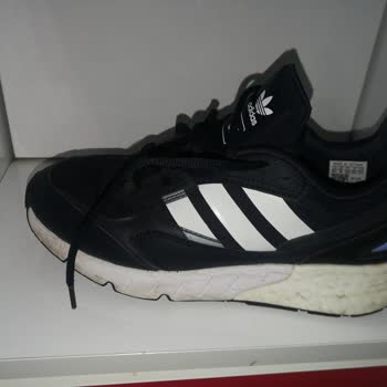 Adidas Tan Aldığım Ayakkabının İçi Hemen Parçalandı