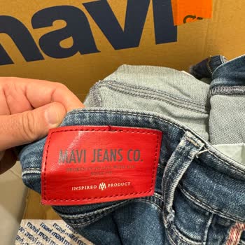 Mavi Misli İle Değişim Hak'tır Ve Yok Sayılamaz!, Mavi Jeans Hakkımı Ver