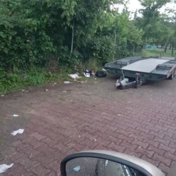 Kocaeli Büyükşehir Belediyesi Sitemiz Lojistik Taşıyıcılarından Rahatsız Lütfen İlgilenelim.