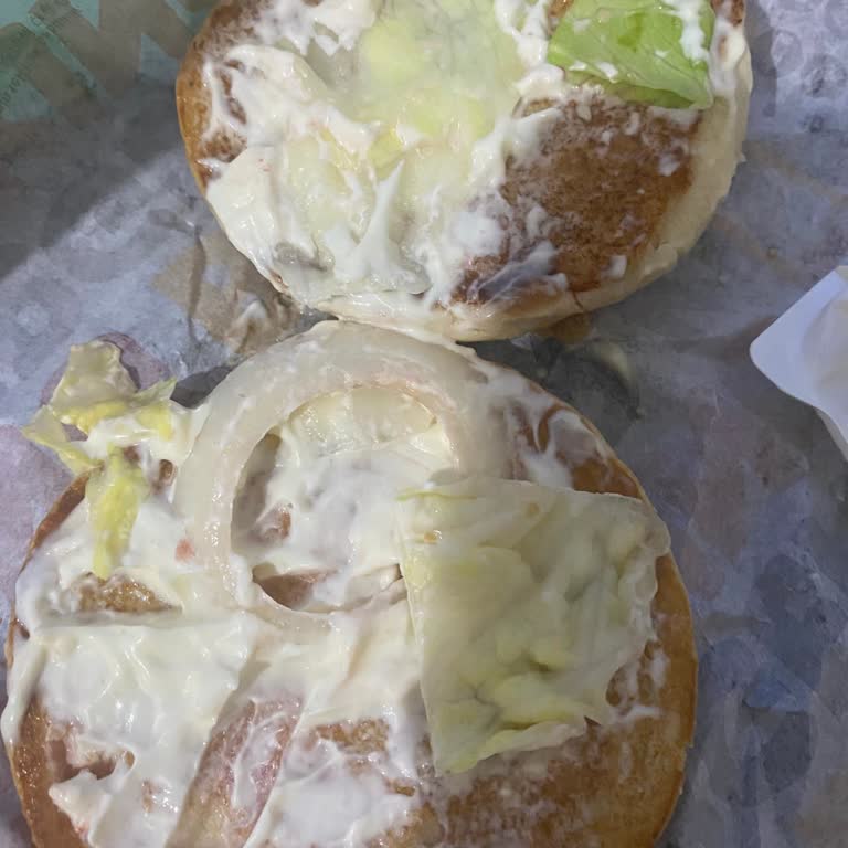 Burger King Tavuksuz Burger Siparişi