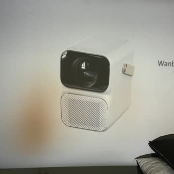 10Noo Projeksiyon Cihazı Leke Sorunu