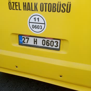 Gaziantep Büyükşehir Belediyesi Otobüsün Durakta Durmaması Ve Bizi Bir Sonraki Durakta İndirmesi