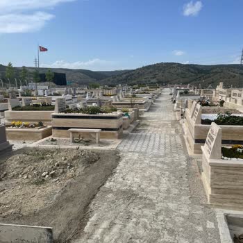 ABB - Ankara Büyükşehir Belediyesi Gölbaşı Mezarlığına Ağaç Dikmek Neden Yasak