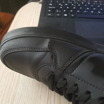 Slazenger Dayanıksız Patlak Ayakkabı