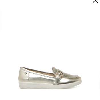 FLO Ayakkabı FLO Benden Haksız Yere Kargo Parası Adı Altında Para Kesti