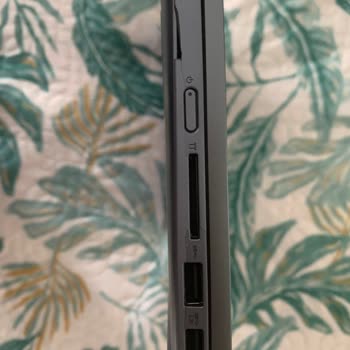 Teknosa'da Defolu Lenovo Notebook Skandalı!