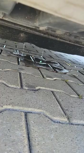 Hertz Autovermietung Mechanischer Ausfall, undichte Karbüratoren, unfaire Kostenforderungen Videovorschaubild