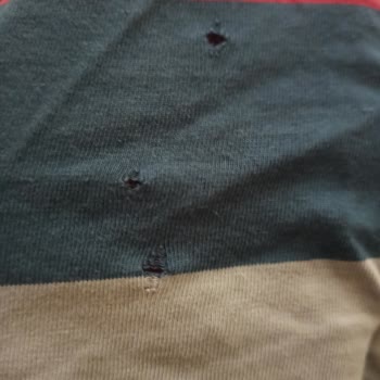 SEG Marka Çamaşır Makinesi Kıyafetleri Delik Deşik Yaptı.