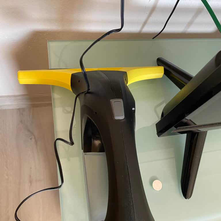 Karcher Cam Silme Makinesi