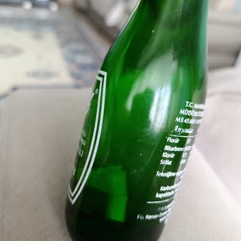 Kula Maden Suyunun İçinde Sigara İzmariti