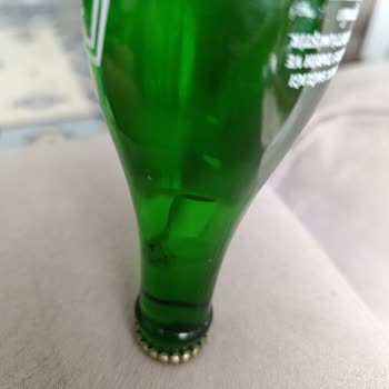 Kula Maden Suyunun İçinde Sigara İzmariti