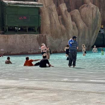 Rixos Hotels Ülkem De 2. Sınıf İnsan Muamelesi Gösteren Rixos Otel