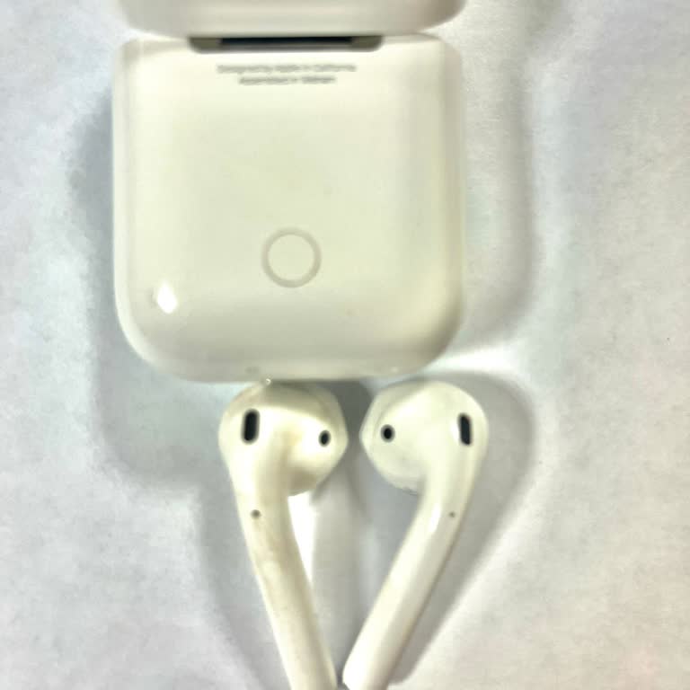 Apple Airpods Kusurlu Ürün
