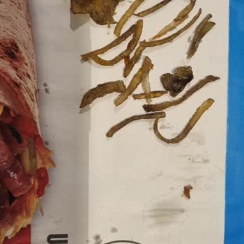 Usta Dönerci Dürüm İçinden Çıkan Sözde Patatesler