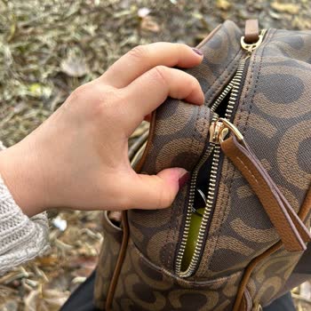 Isparta Meydan AVM Boyner - Ayıplı Çantasının Arkasında Duramayan Boyner