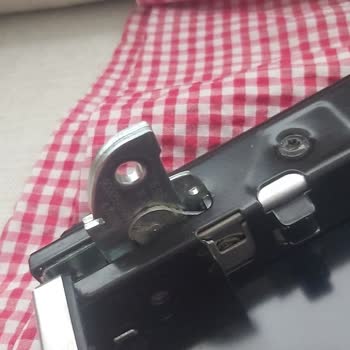 Bosch Termoteknoloji Fırın Kapağı Kapanmıyor