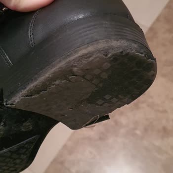 Dr. Comfort Ayakkabıda Hayal Kırıklığı: İlk Giyişte Kopma Ve Yetersiz Çözüm