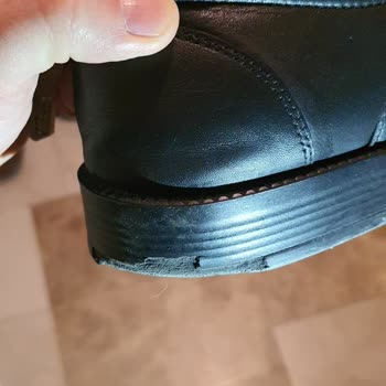 Dr. Comfort Ayakkabıda Hayal Kırıklığı: İlk Giyişte Kopma Ve Yetersiz Çözüm