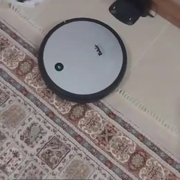 Fakir Robot Süpürge Çalışıp Hemen Duruyor!