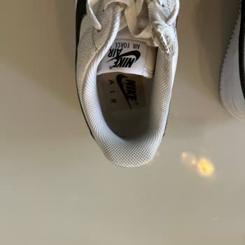Nike Ayakkabı Sorunu Air Force