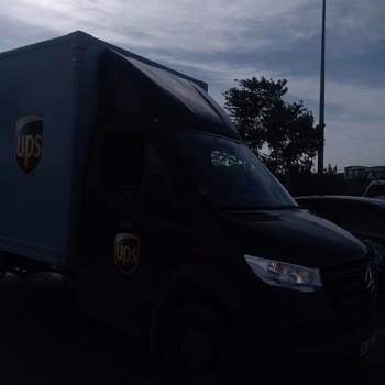 Trafikte Yaşadığım Hayati Tehlike Ve UPS Sürücüsü Hakkında Şikayet