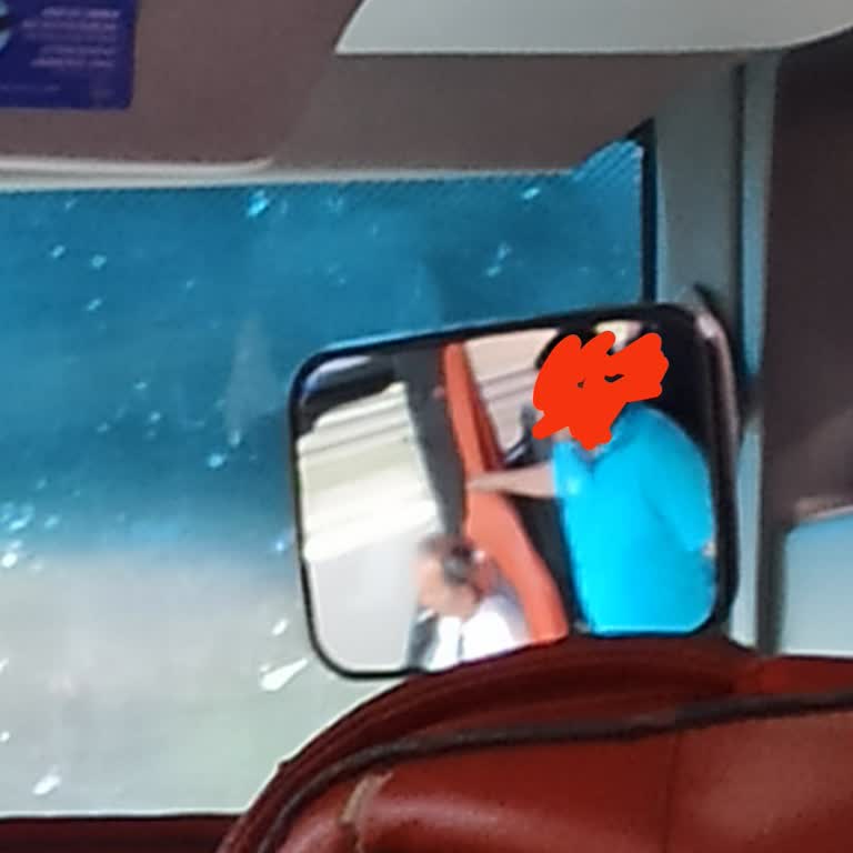 Kamil Koç Araçta Sigara İçilmesi