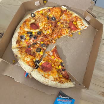 Domino's Antalya Manavgat Side Eksik Malzemeli Pizza Yolladı.